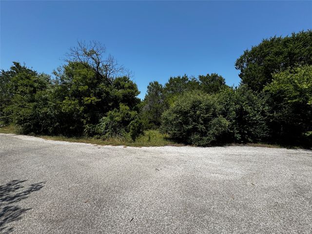 4203 Taos Court, Granbury, TX 76048