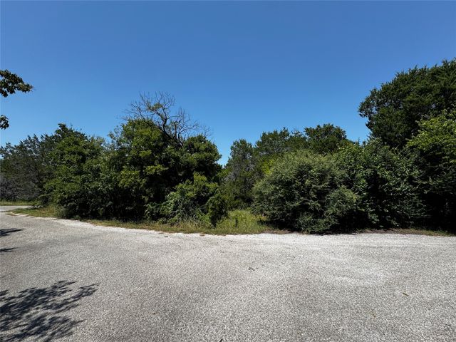 4203 Taos Court, Granbury, TX 76048