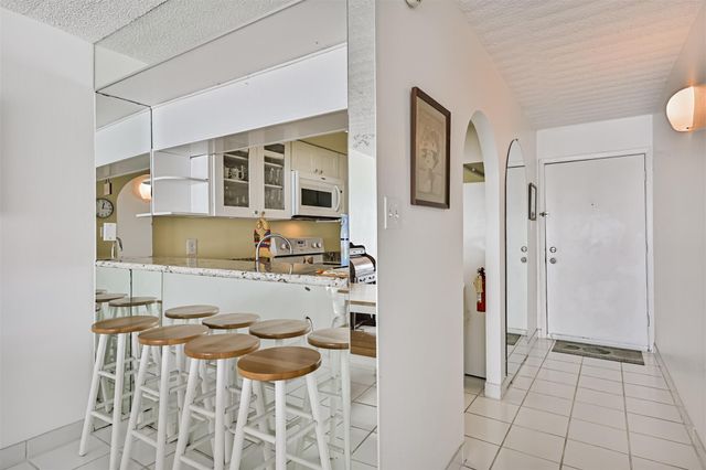 7310 Seawall Boulevard 705, Galveston, TX 77551