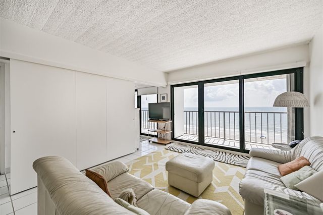 7310 Seawall Boulevard 705, Galveston, TX 77551