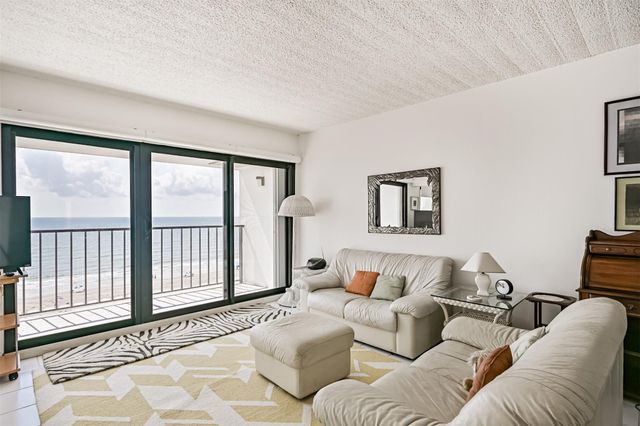 7310 Seawall Boulevard 705, Galveston, TX 77551