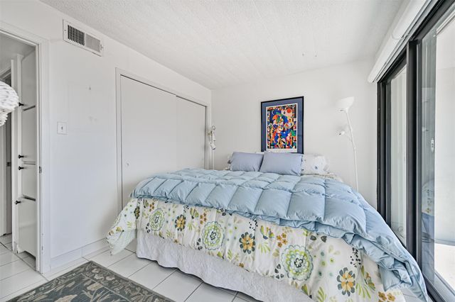 7310 Seawall Boulevard 705, Galveston, TX 77551