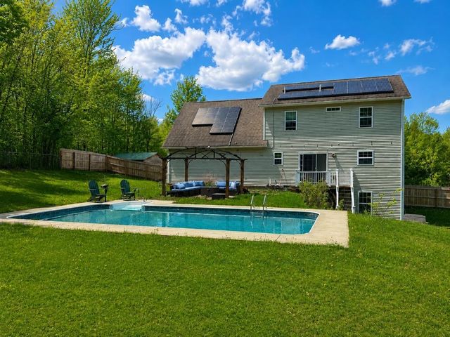 50 Gaudette Farm Road, Fairfax, VT 05454