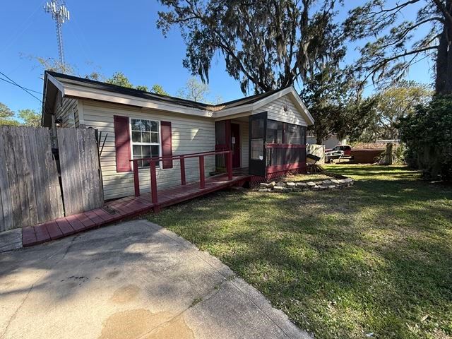 84 Henry Ave, St Marys, GA 31558