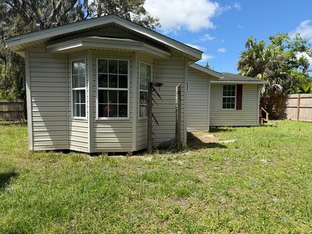 84 Henry Ave, St Marys, GA 31558