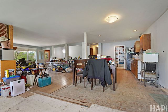 654 Harvard Avenue, Barrington, IL 60010
