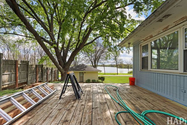 654 Harvard Avenue, Barrington, IL 60010