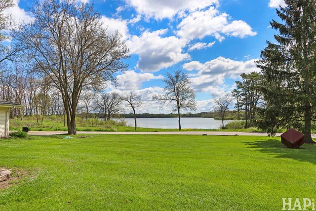 654 Harvard Avenue, Barrington, IL 60010