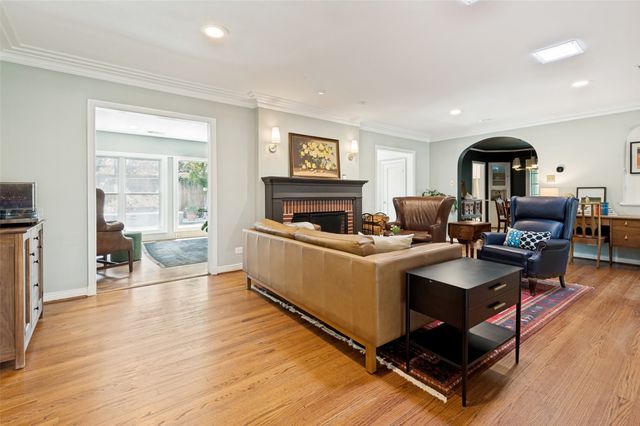 1420 Junior Drive, Dallas, TX 75208