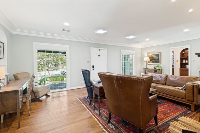 1420 Junior Drive, Dallas, TX 75208