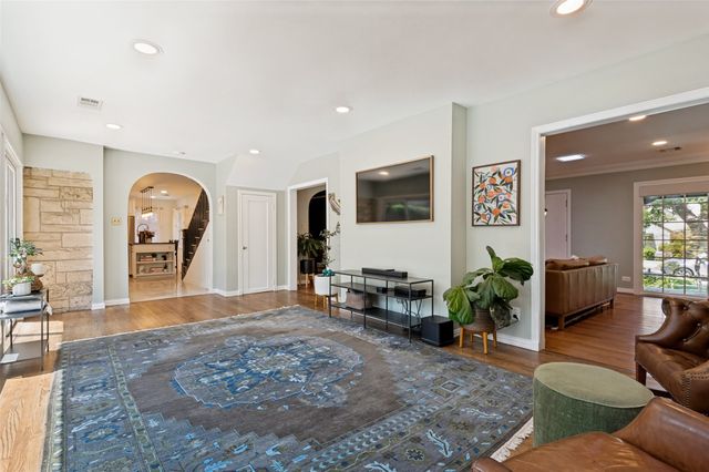 1420 Junior Drive, Dallas, TX 75208