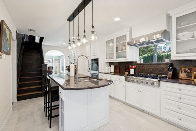1420 Junior Drive, Dallas, TX 75208