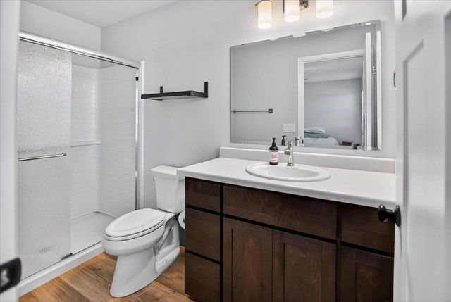 2135 Autumn Lake Parkway, Madison, WI 53718