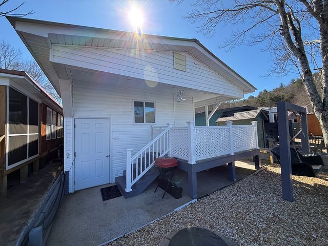 4205 River Bank Run, Hiawassee, GA 30546