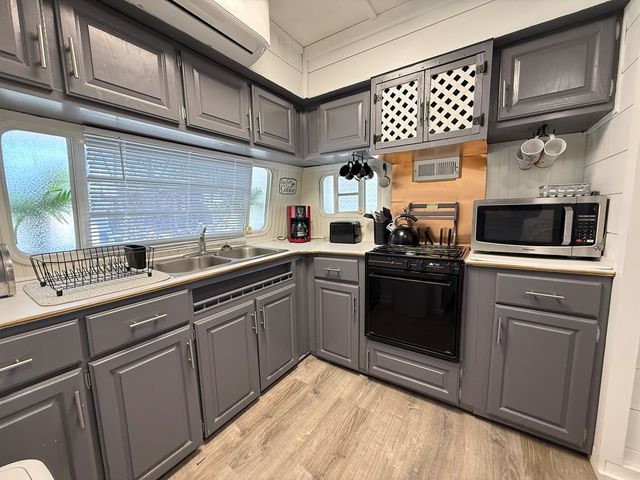 4205 River Bank Run, Hiawassee, GA 30546