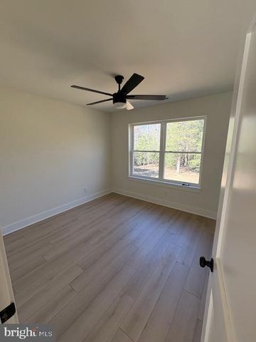 141 TAYLOR RD, Newfield, NJ 08344