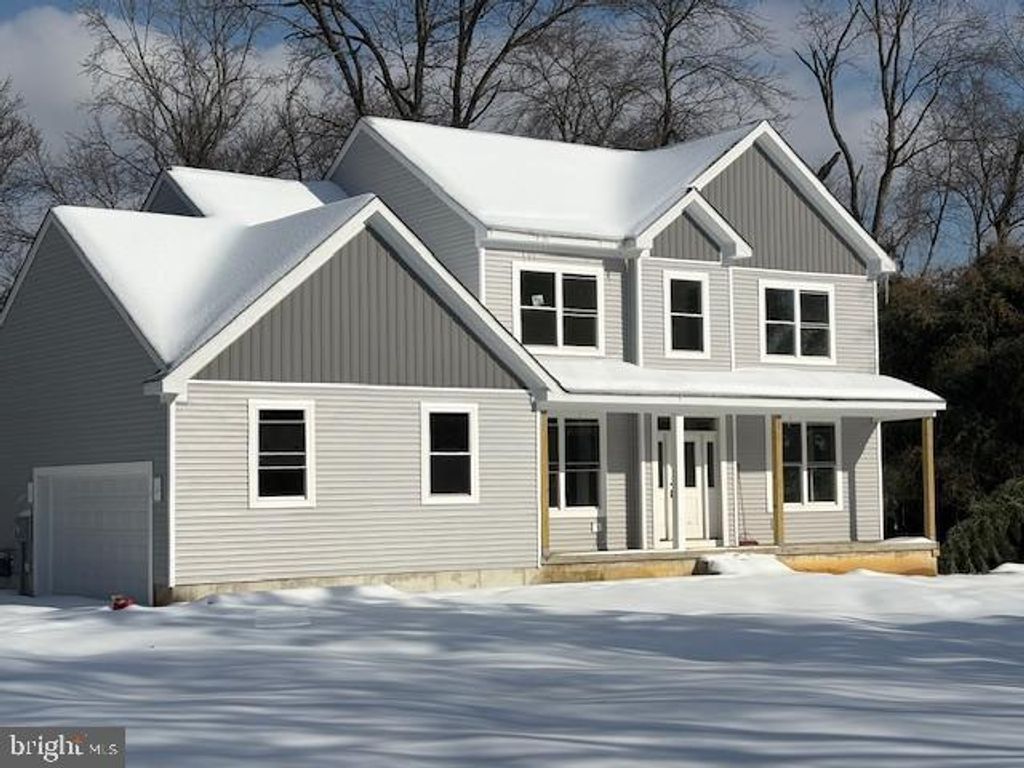 141 TAYLOR RD, Newfield, NJ 08344