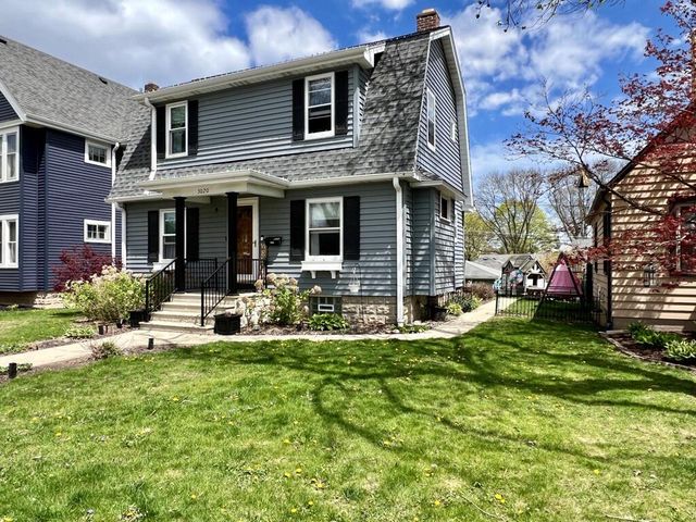 3020 S 48th STREET, Milwaukee, WI 53219