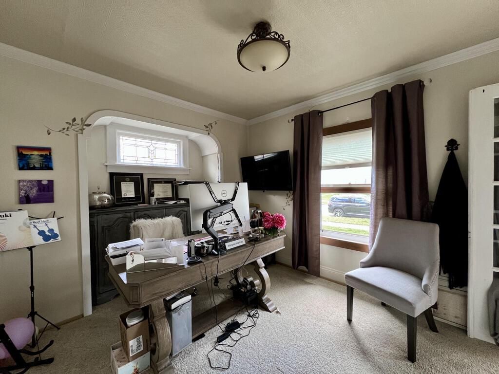 property-img