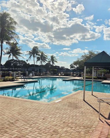 9842 Belfort Cir 214A4, Tamarac, FL 33321