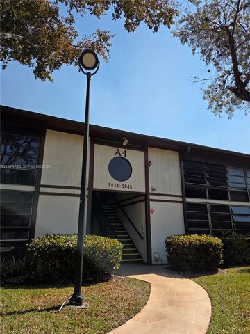 9842 Belfort Cir 214A4, Tamarac, FL 33321