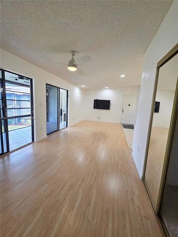 9842 Belfort Cir 214A4, Tamarac, FL 33321