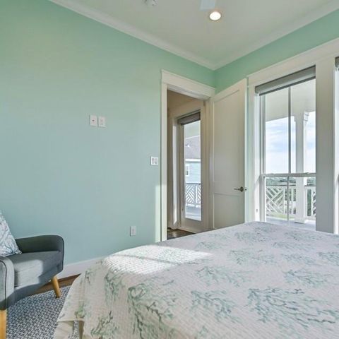 26118 Bay Breeze Drive, Galveston, TX 77554