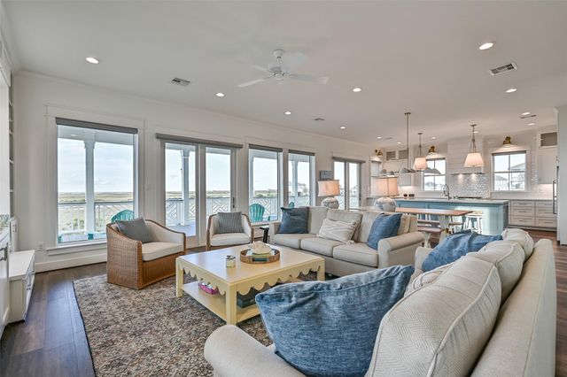 26118 Bay Breeze Drive, Galveston, TX 77554