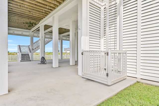 26118 Bay Breeze Drive, Galveston, TX 77554