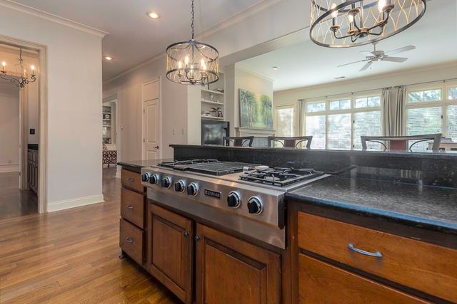 3158 BEDFORD LN, Germantown, TN 38139