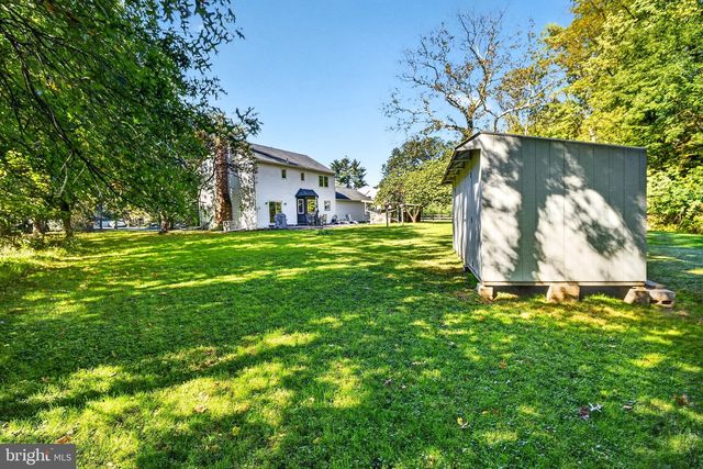 9 LOCKE CT, Ewing, NJ 08628