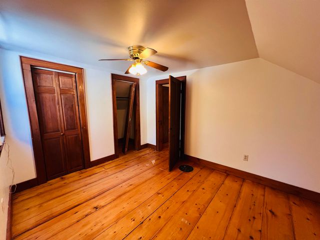 21 Ledge Road, Lyndon, VT 05851