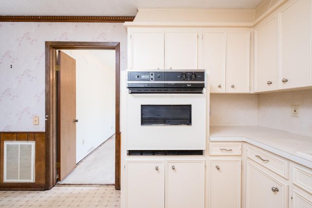 11 Crownpoint Road, Little Rock, AR 72227