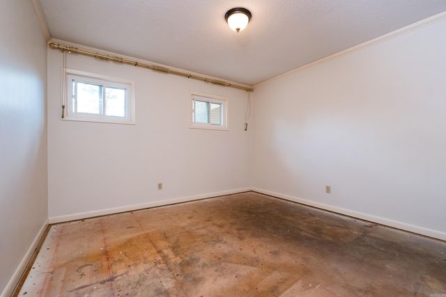 11 Crownpoint Road, Little Rock, AR 72227