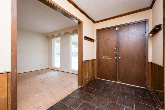 11 Crownpoint Road, Little Rock, AR 72227