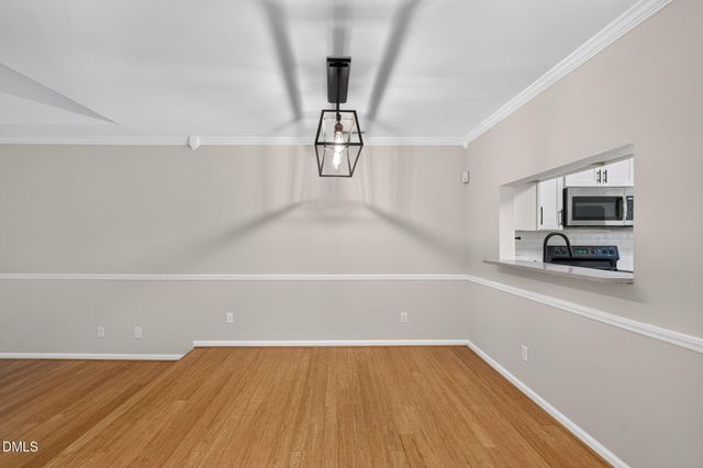 1000 Brighthurst Drive 304, Raleigh, NC 27605