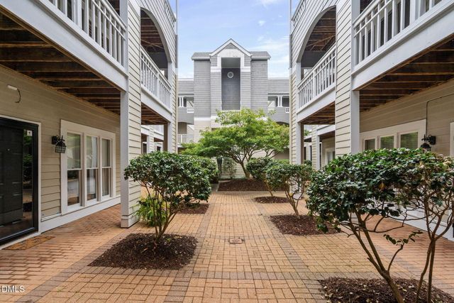 1000 Brighthurst Drive 304, Raleigh, NC 27605