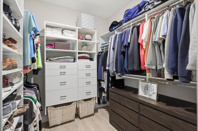 3059 Twain Drive, Carmel, IN 46033