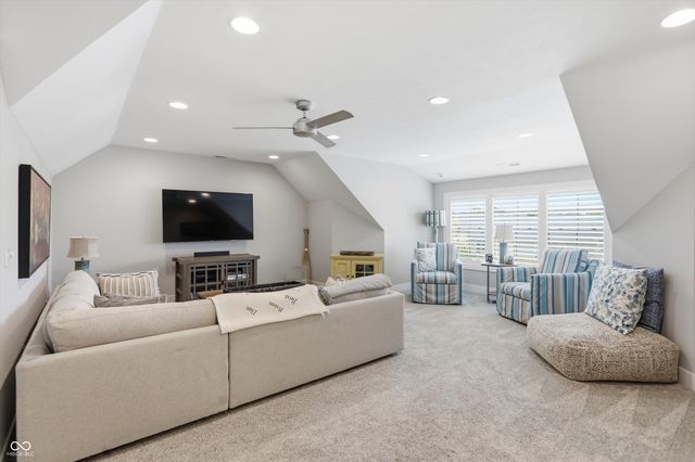 3059 Twain Drive, Carmel, IN 46033
