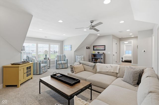 3059 Twain Drive, Carmel, IN 46033