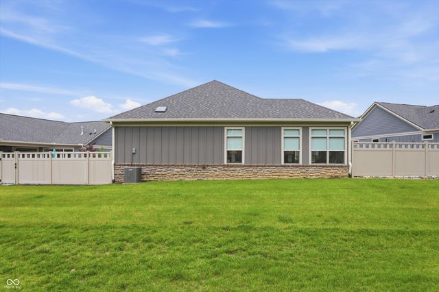 3059 Twain Drive, Carmel, IN 46033