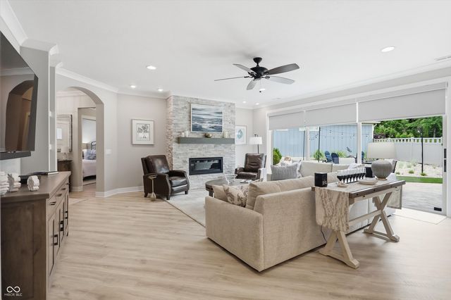3059 Twain Drive, Carmel, IN 46033