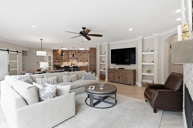 3059 Twain Drive, Carmel, IN 46033