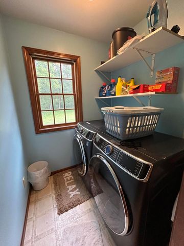 8876 N Lilac Street, Demotte, IN 46310