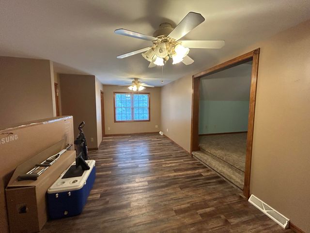 8876 N Lilac Street, Demotte, IN 46310
