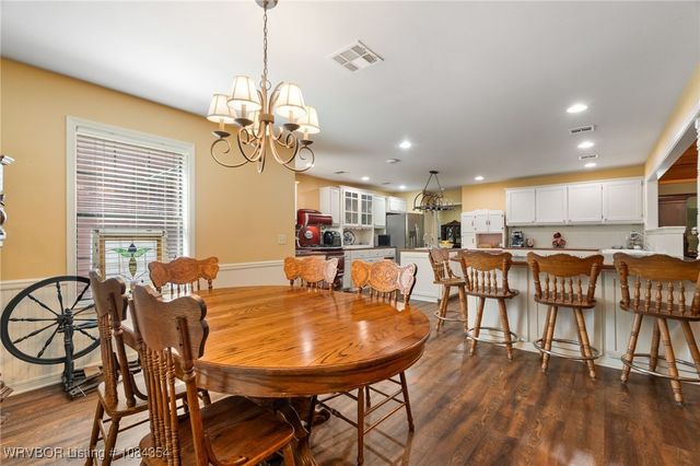 34509 Ridge Road, Poteau, OK 74953