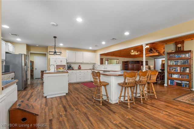 34509 Ridge Road, Poteau, OK 74953