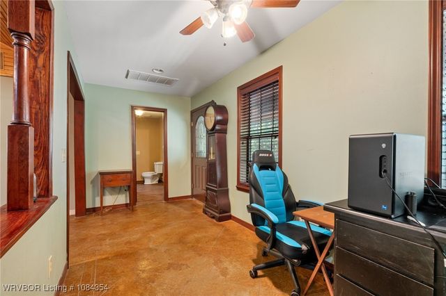 34509 Ridge Road, Poteau, OK 74953