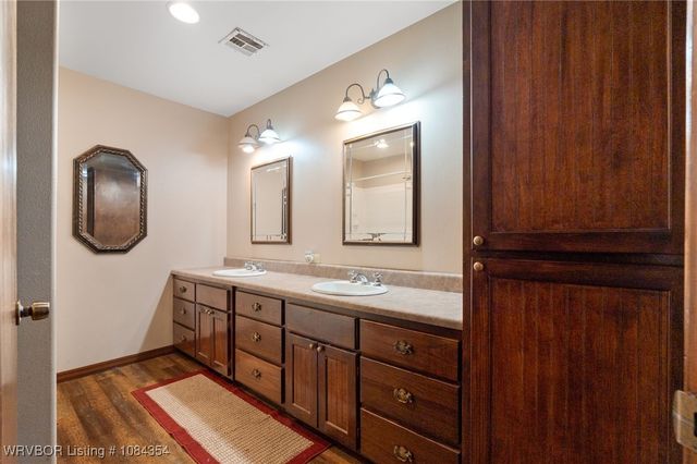 34509 Ridge Road, Poteau, OK 74953