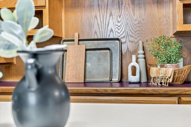 18555 E Highway 32, Stockton, MO 65785